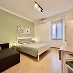Romesweetrome Апартаменты